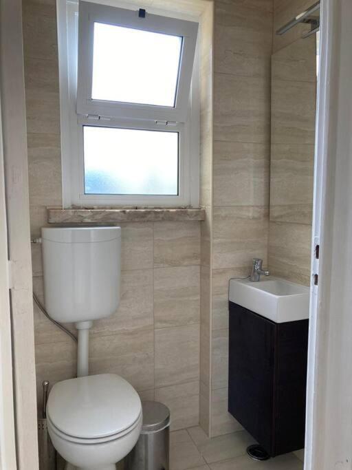 Apartamento Bem Localizado Para Familias & Amigos Apartment ลิสบอน ภายนอก รูปภาพ